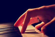 竞技宝电竞-包含Karsa爆冷击败塞尔维亚队，突破纪录引爆全场！的词条