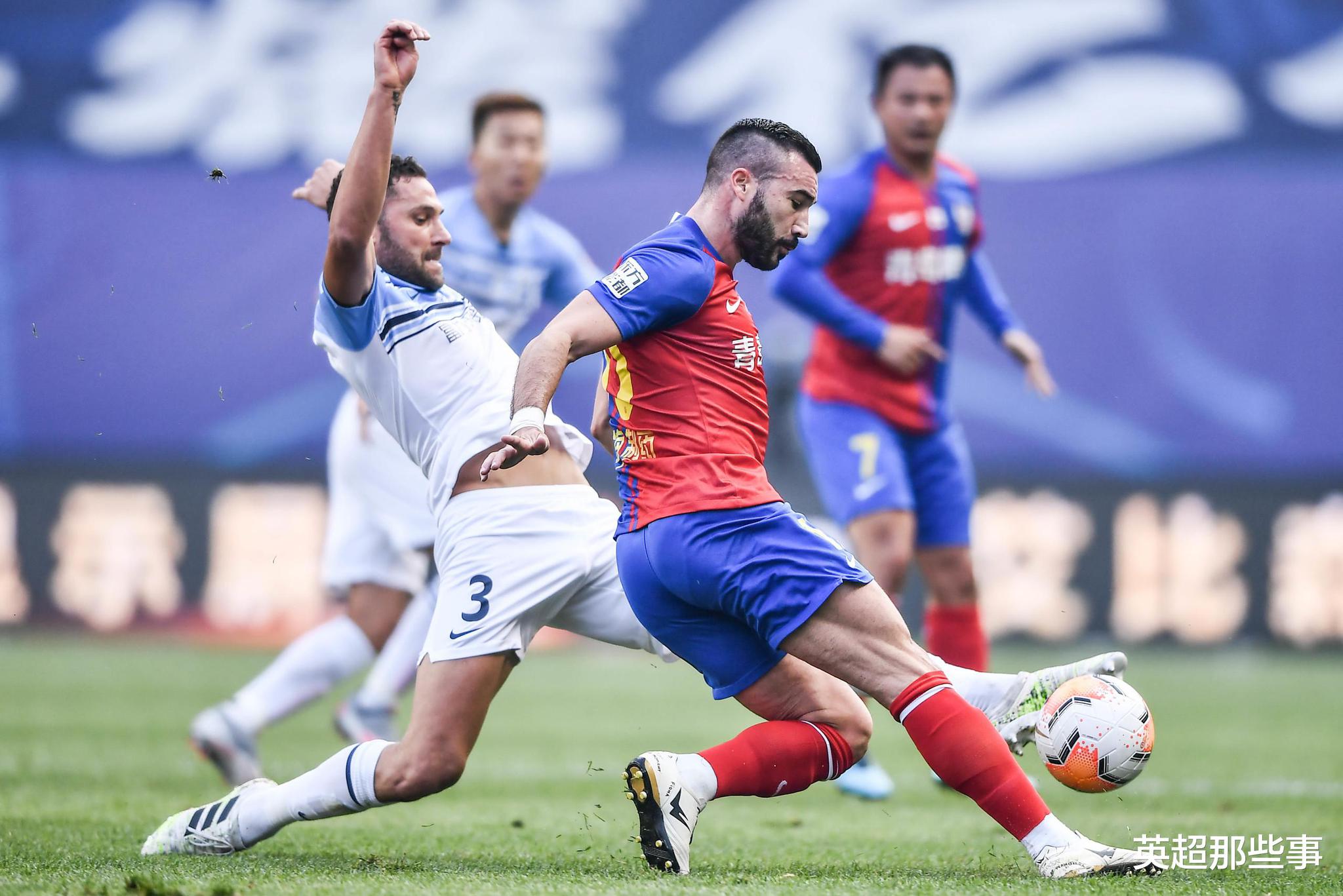  电竞赛场再起风云：三湘赤兔队失利荆楚火箭队，赛场气氛火爆外援联手发威