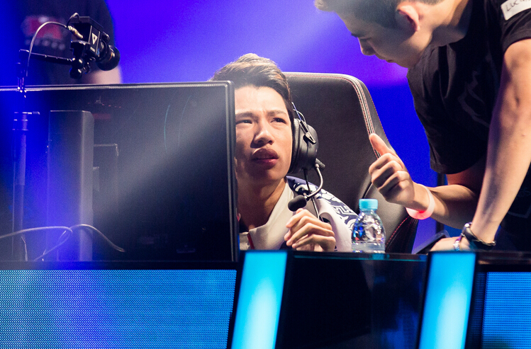 竞技宝-包含德罗巴遭遇二十连败，SKT教练面临压力！的词条