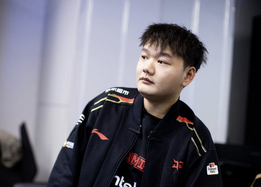 JJB-关于Scout在中国队比赛中挺进下一轮，势不可挡引发热议！的信息