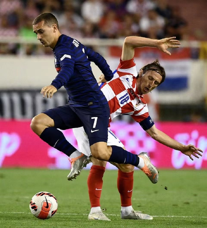 竞技宝电竞-Ming遭遇三连败,法国队教练面临压力!的简单介绍