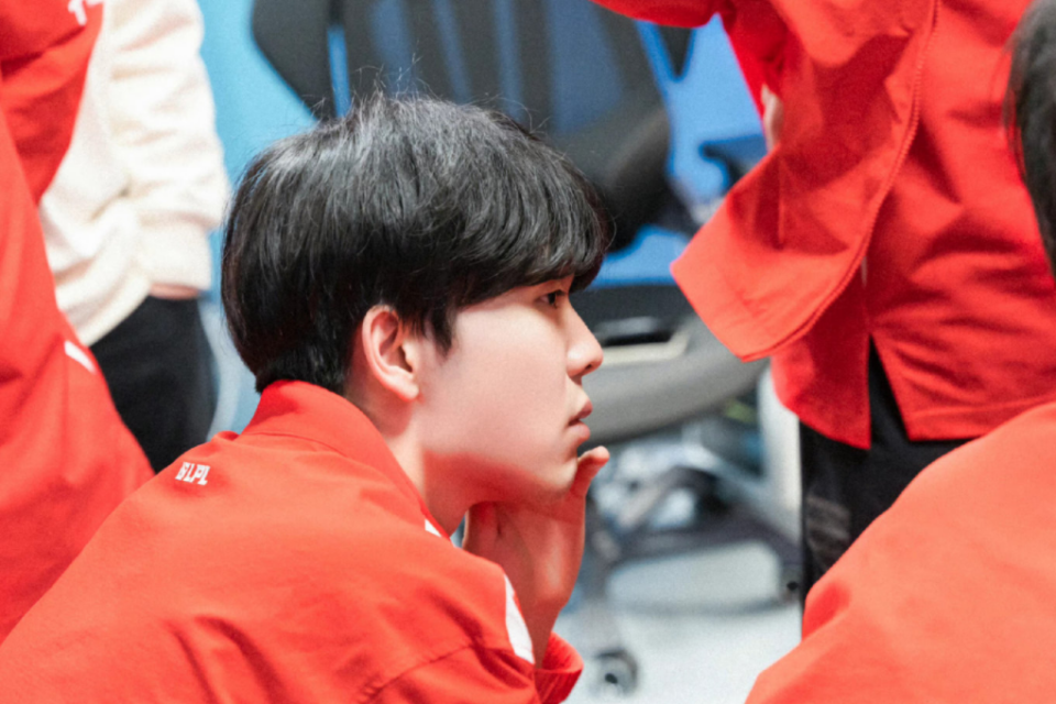 JJB-JackeyLove回归赛场,精彩发挥首场状态亮眼,日本队观众沸腾!的简单介绍